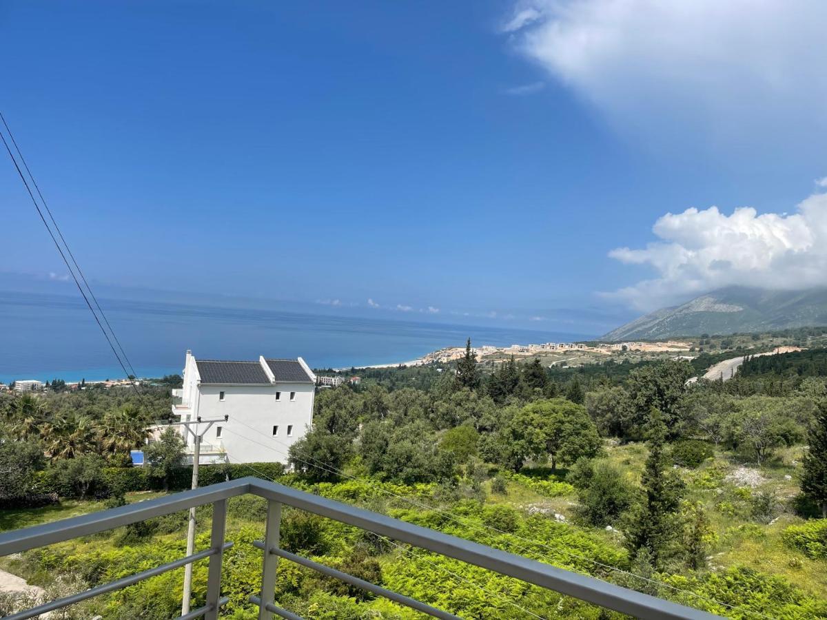 Season Inn Dhërmi Εξωτερικό φωτογραφία