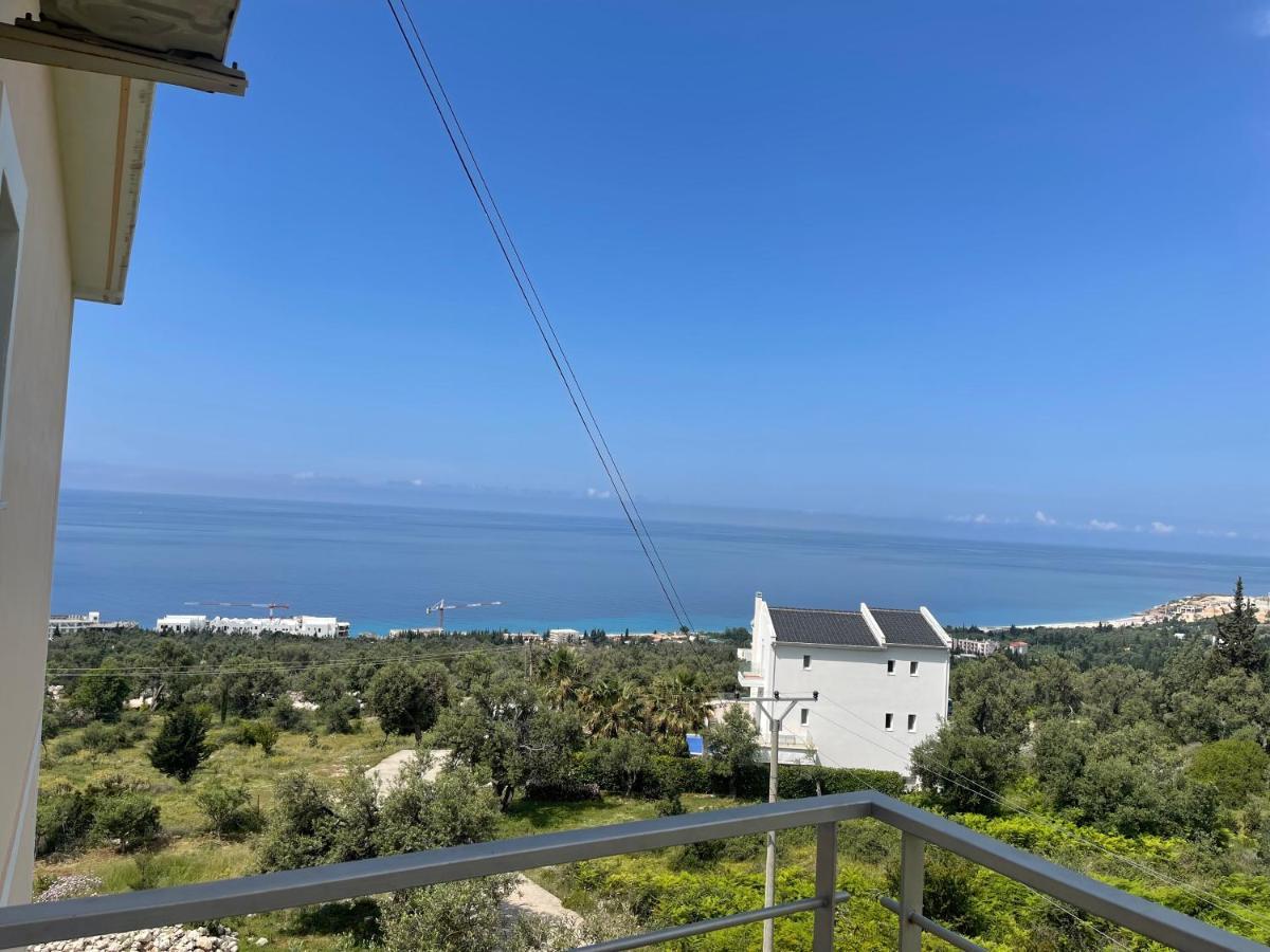 Season Inn Dhërmi Εξωτερικό φωτογραφία