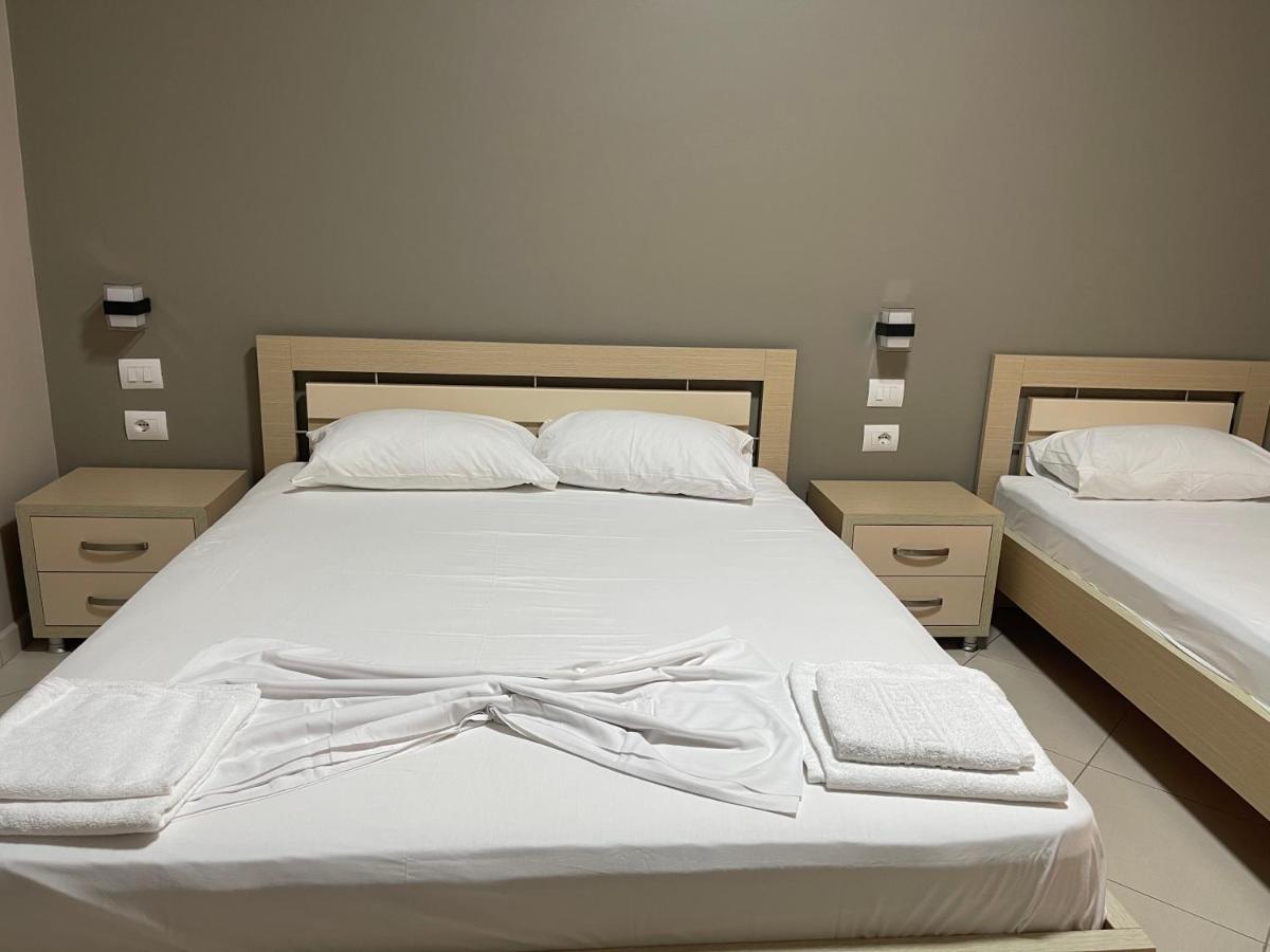 Season Inn Dhërmi Εξωτερικό φωτογραφία