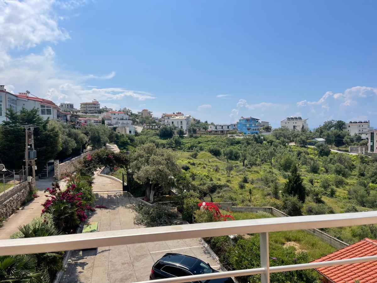 Season Inn Dhërmi Εξωτερικό φωτογραφία