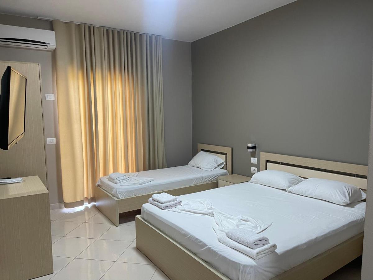 Season Inn Dhërmi Εξωτερικό φωτογραφία